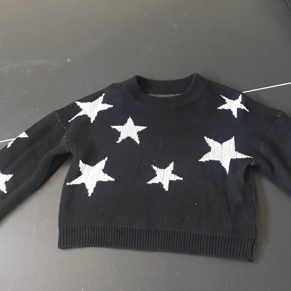 stars cropped sweater